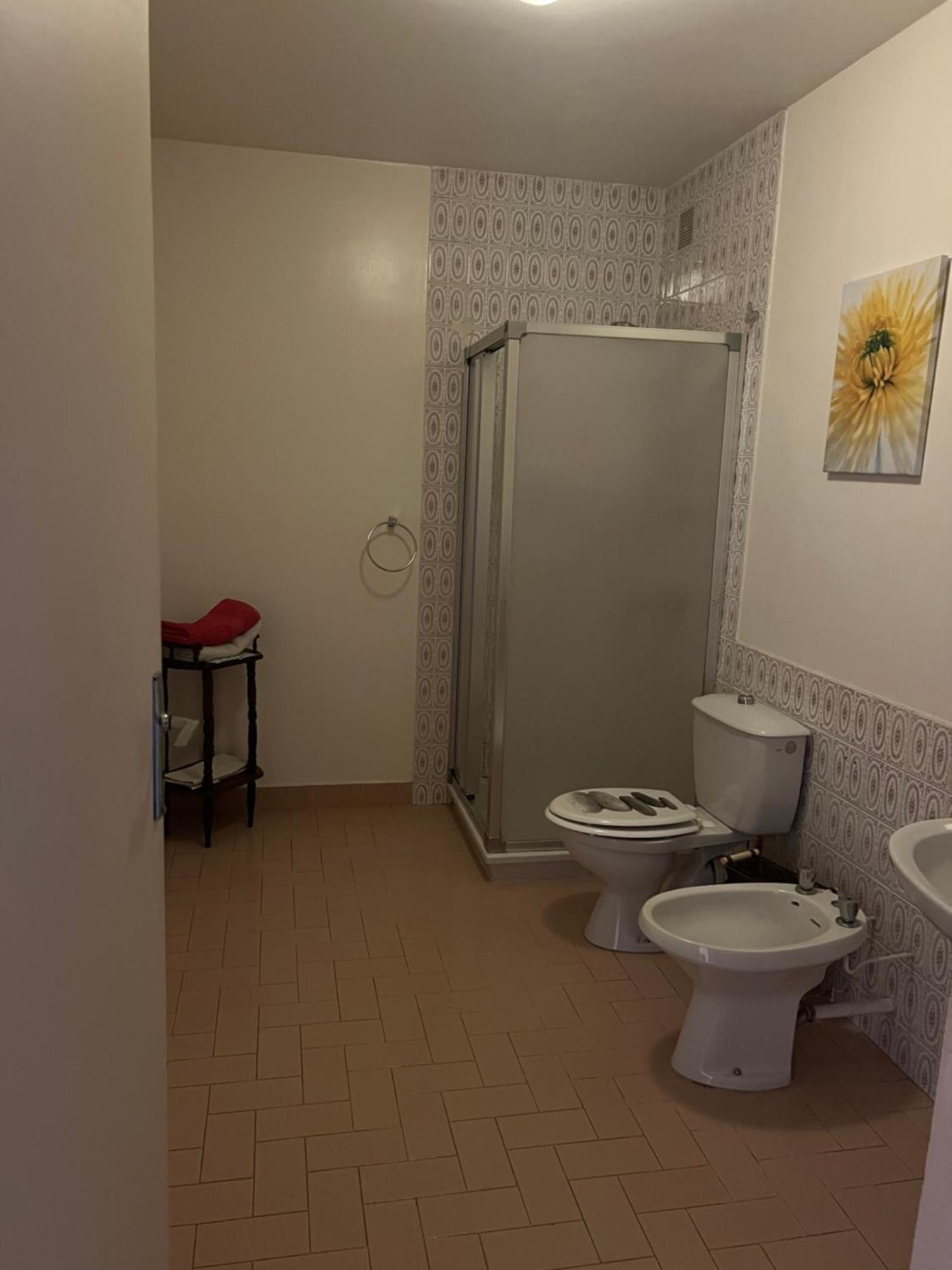 Le Beffroi Aparthotel Tournon-dʼAgenais Exterior foto