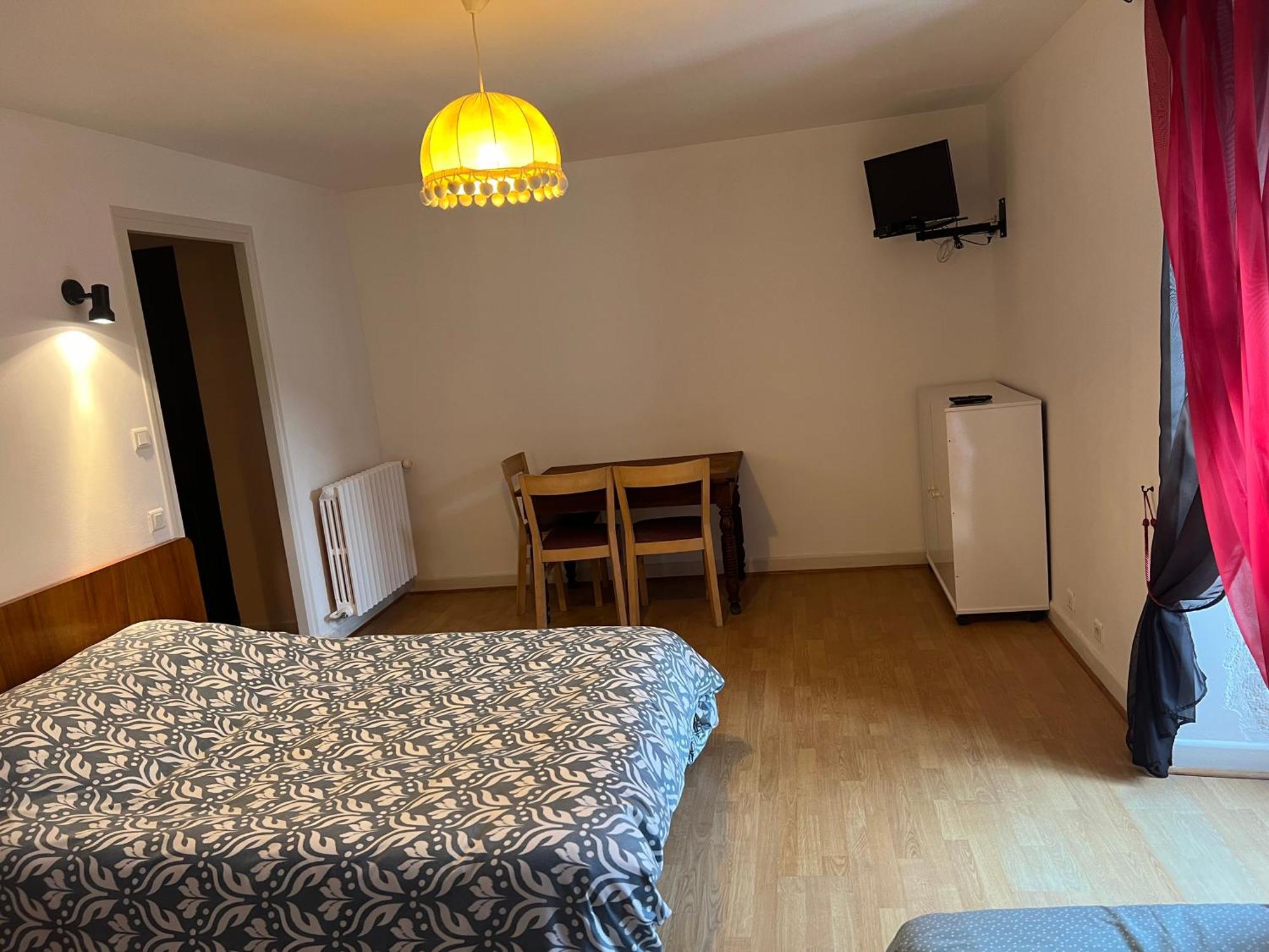 Le Beffroi Aparthotel Tournon-dʼAgenais Exterior foto