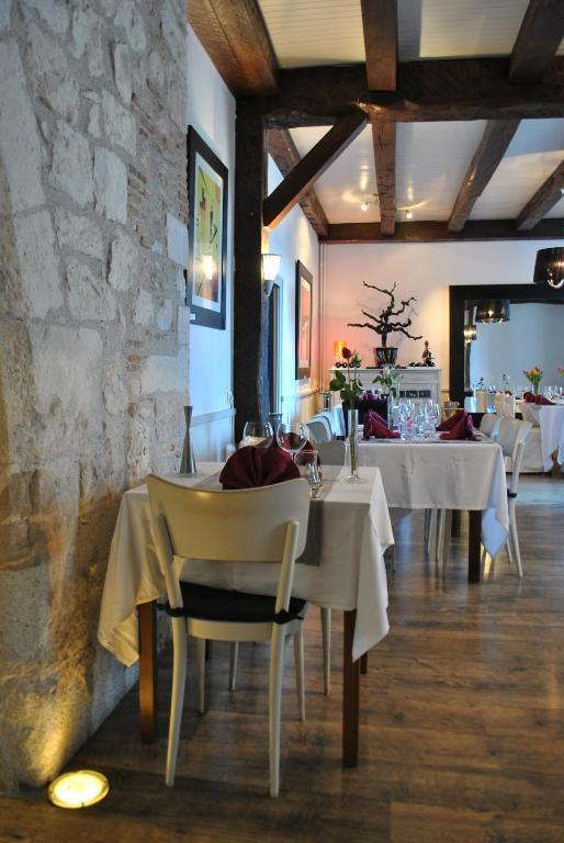 Le Beffroi Aparthotel Tournon-dʼAgenais Exterior foto